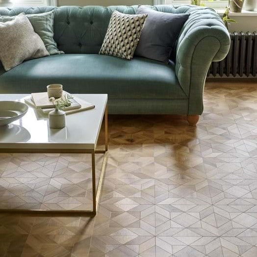 Amtico Signature National Trust - Victoria Star Large