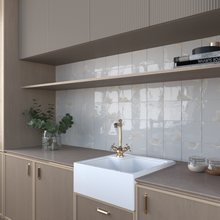 Load image into Gallery viewer, Granadella Cuadrado Sal Gloss Decor Tile