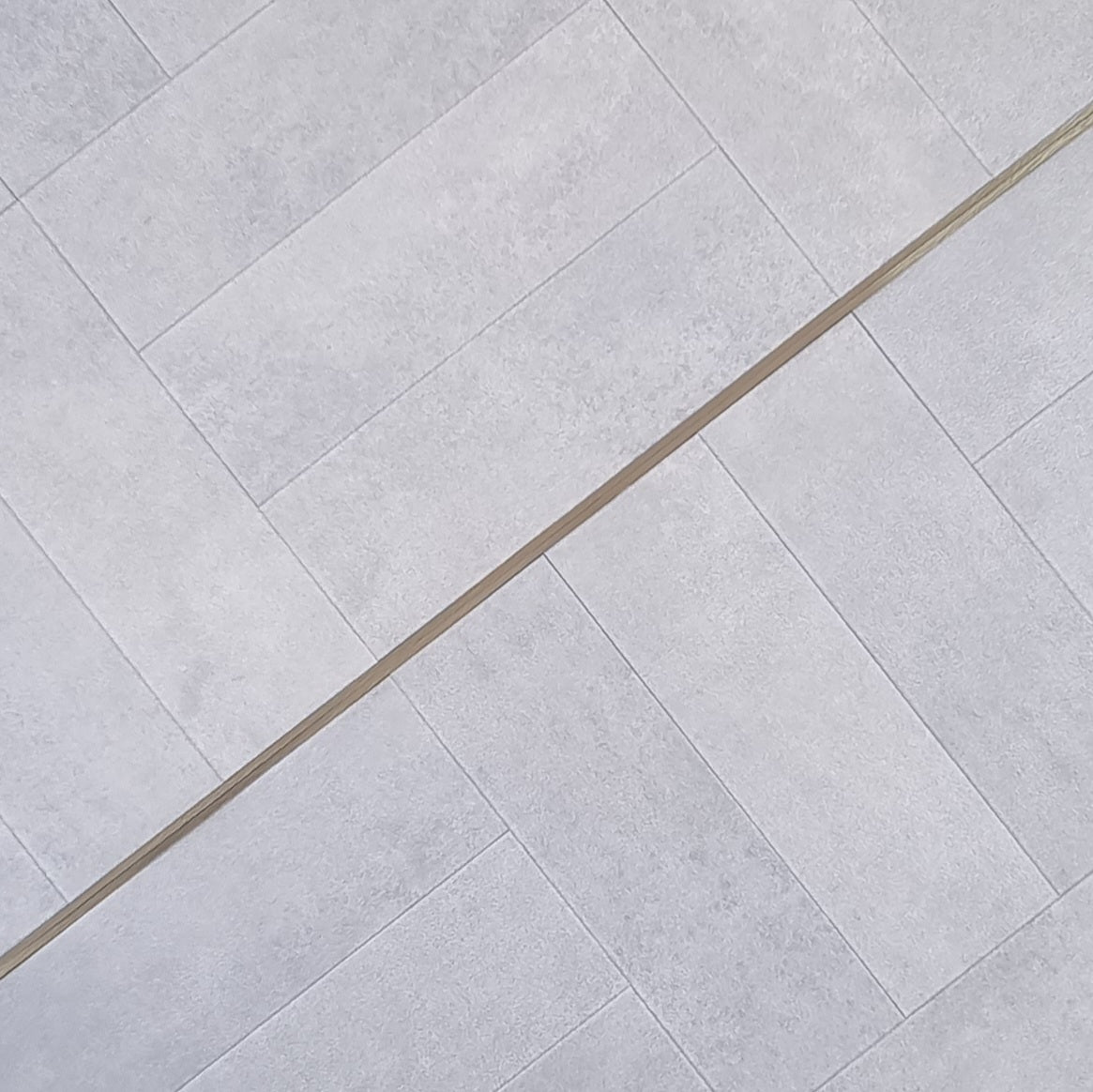 Amtico Vinyl Border Stripping