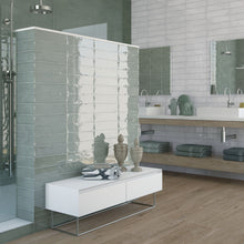 Load image into Gallery viewer, Colonial Brillo Jade Metro Decor Tile