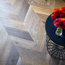 Load image into Gallery viewer, Amtico Signature Designers Choice Pleat