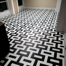 Load image into Gallery viewer, Amtico Signature Glint Orb - Parquet