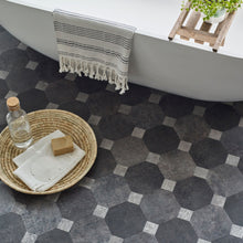 Load image into Gallery viewer, Amtico DC310 Keystone Kura