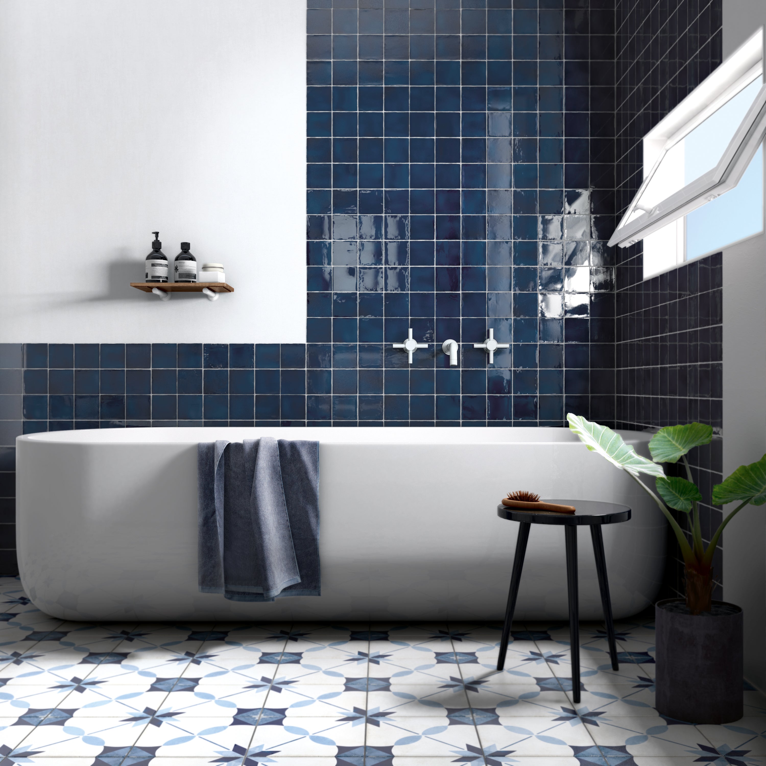 Manacoroceanblue100x100bath_1_