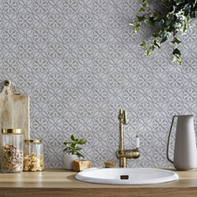 Load image into Gallery viewer, MVG1068 Decor Action Floris 3090 Decor Tile
