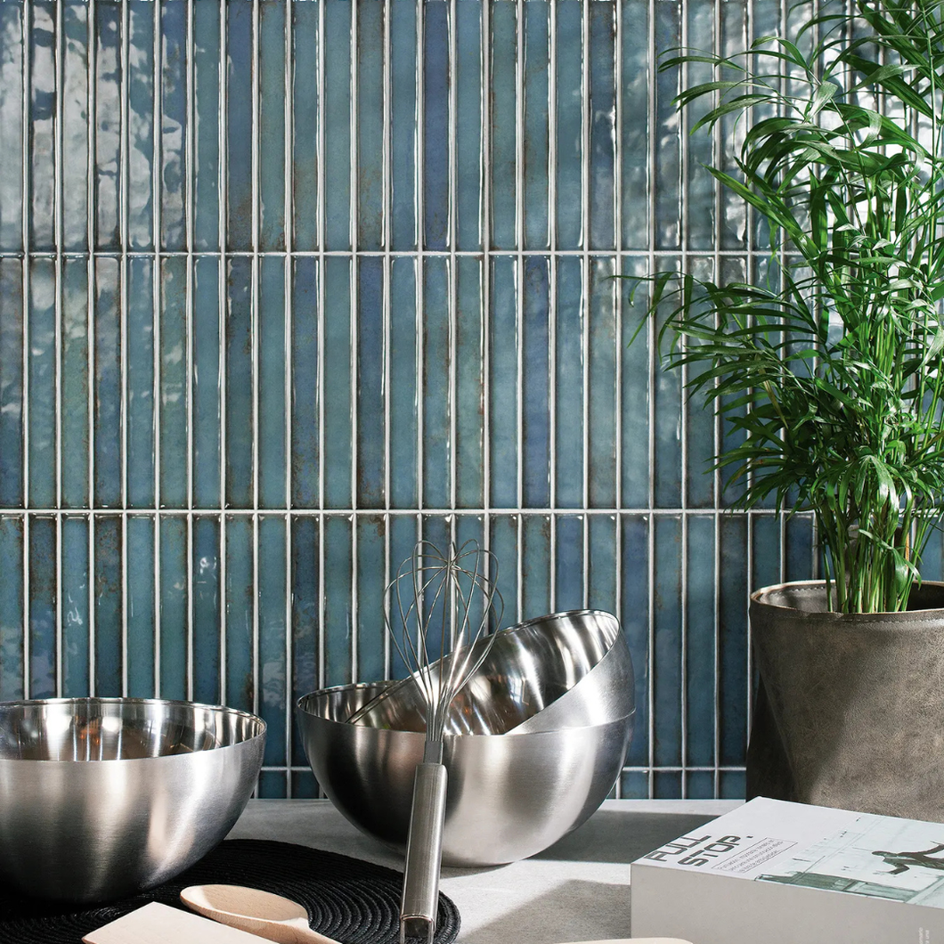 Pencil Raku Turquoise Metro Decor Tile