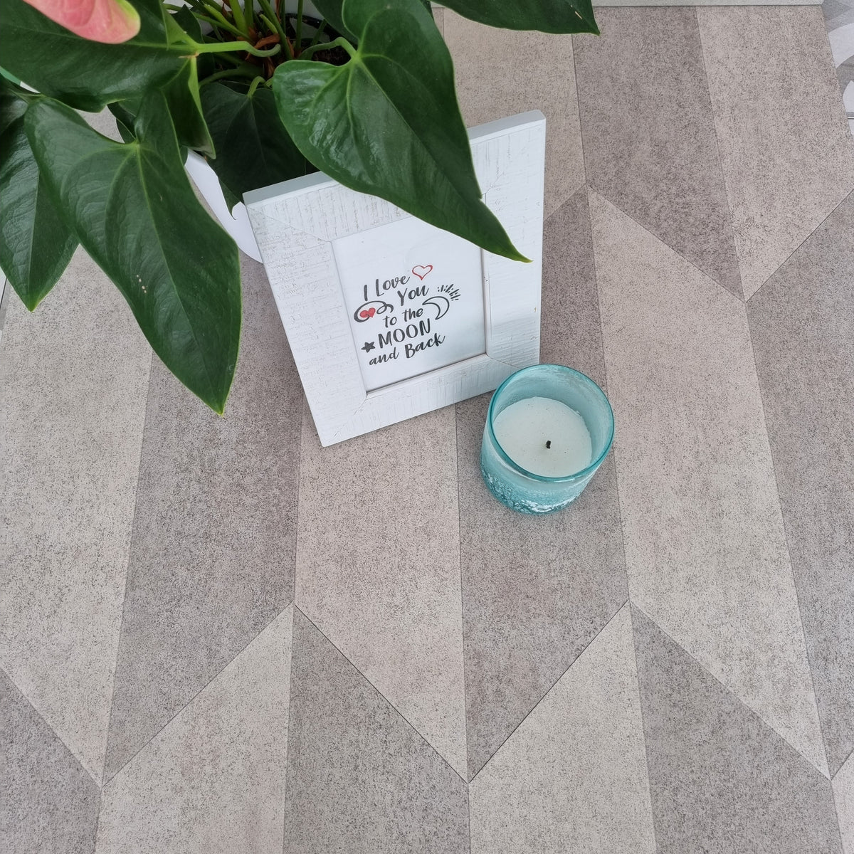 Amtico DC160 Arrow The Temple