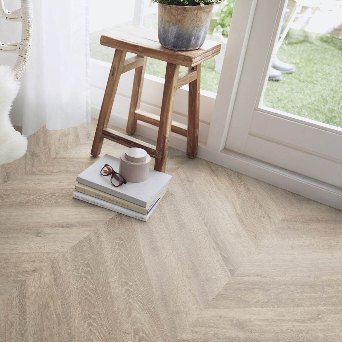mFlor Chevron Parva Oak Sardinia